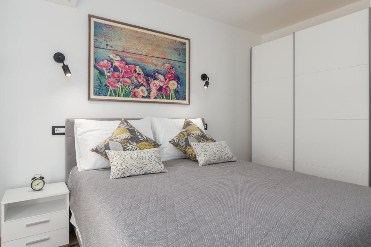 Es Apartment